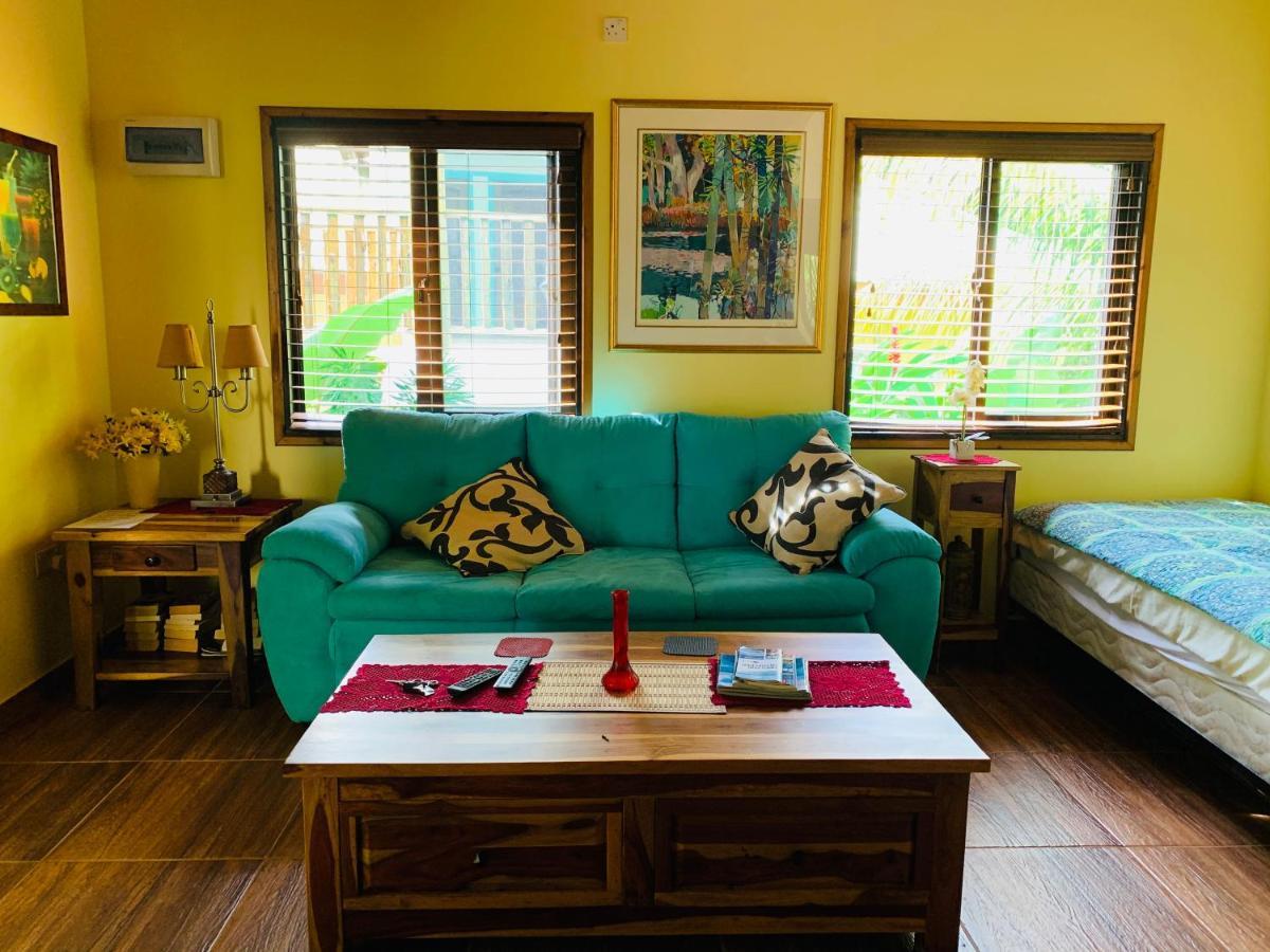 O'Soleil Chalets Self Catering 라디게 외부 사진